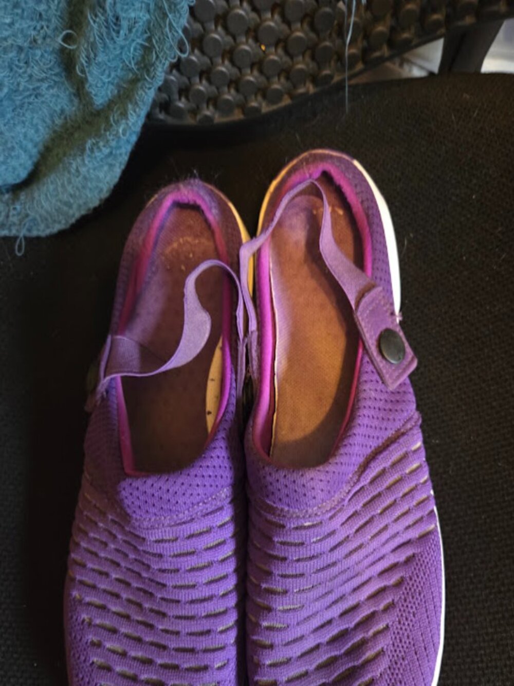 Slip on shoes with strap size 41 Europe/10 USA